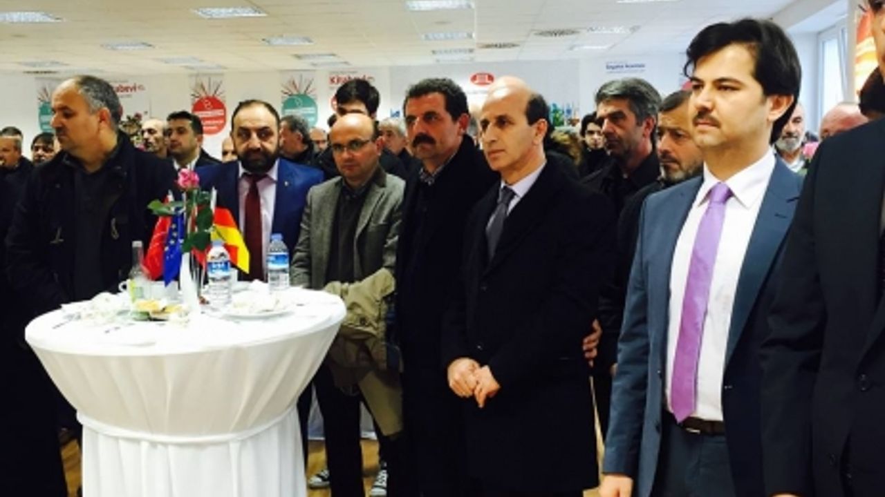 ORAL, BİRKAN VE KAPTAN'DAN ALMANYA'DA Kİ MÜSLÜMANLARA DESTEK