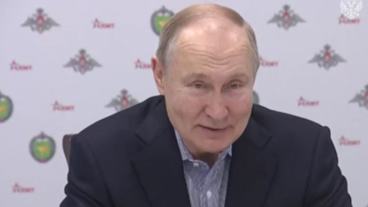 Putin: “Ukrayna’daki çatışmayı sona erdirmek istiyoruz”  