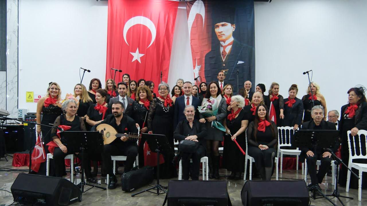 Çiftlikköy’de Cumhuriyet Konseri Yapıldı