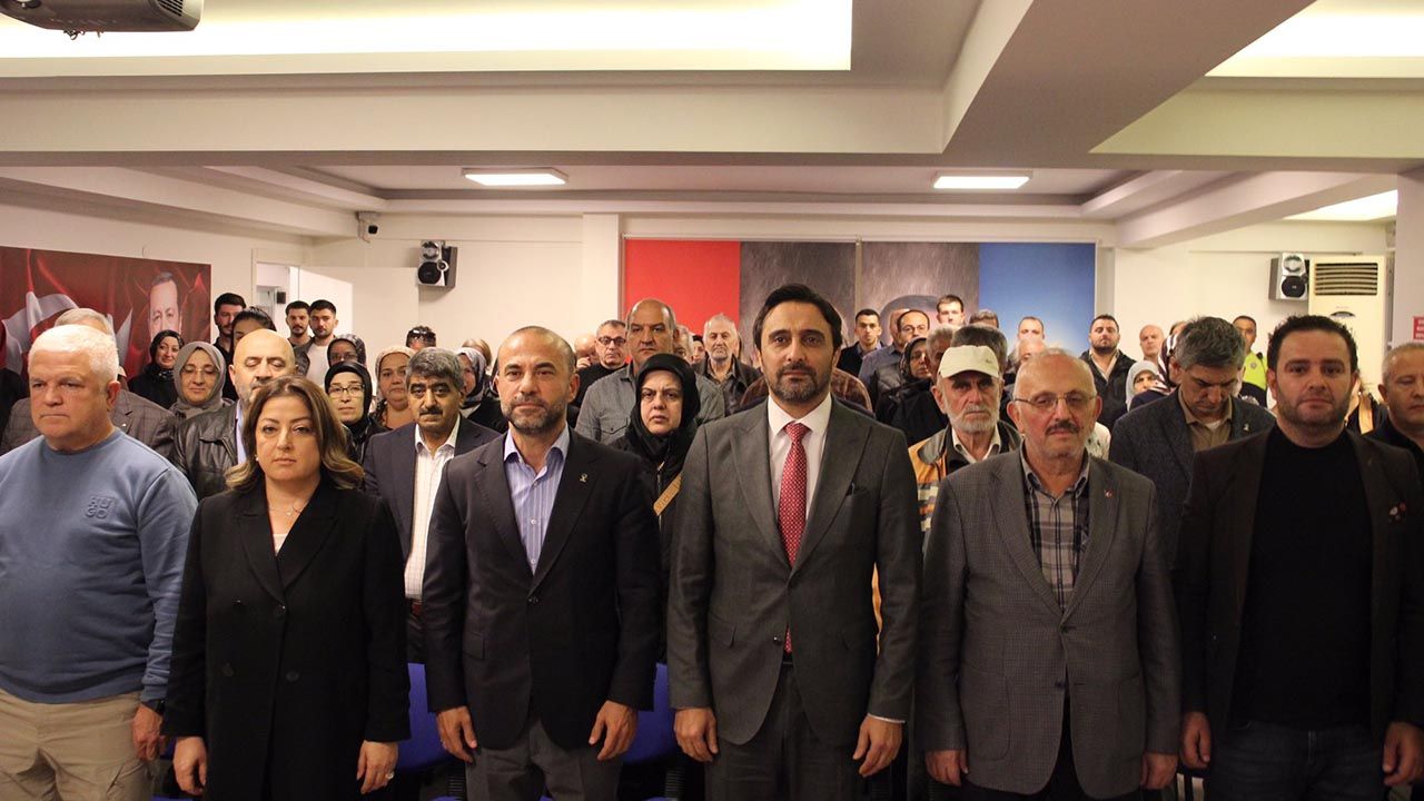 AK Parti Yalova Teşkilatı Merkez İlçe Danışma Meclisi’nde Buluştu