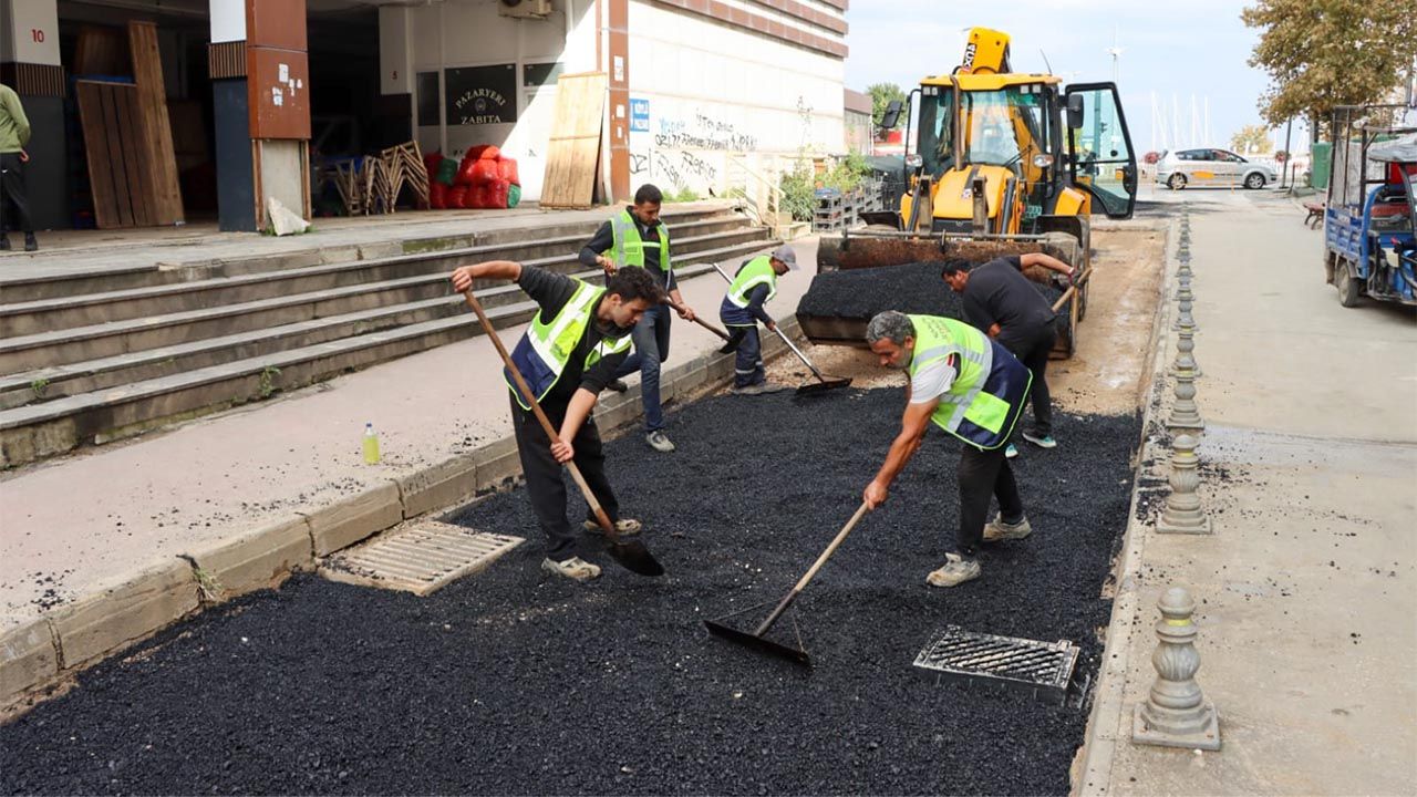 Yalova Belediyesi, Doğan Sokak’ta Yol Konforunu Artırıyor