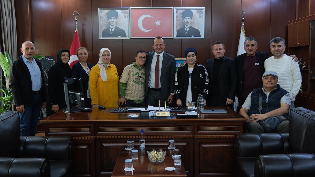 Beyazay Derneği Yalova Şube Başkanı Fatih Olgun’dan Başkan Yele’ye Ziyaret