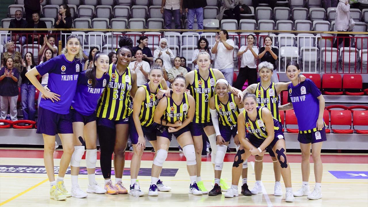 Bizim Kızlar Farka Koştu