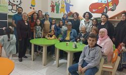 İki Nesil, ‘Sessiz Kitap’ Etkinliği İçin Bir Arada