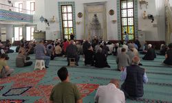 Mescid-İ Aksa'nın Vaizi, Yalova Merkez Camii’nde Cemaatle Buluştu