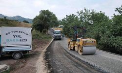 Kızderbent-Yalova Aktoprak bağlantısına Asfalt