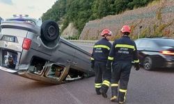 Laledere Köyü Mevkiinde Maddi Hasarlı Trafik Kazası