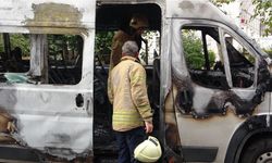 Araç yangınını çeken basın mensubuna saldırı