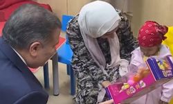 Bakan Koca, Kahire’de Gazzeli Yaralı Ve Kanser Hastası Çocukları Ziyaret Etti  