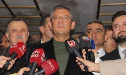 CHP Genel Başkanı Özel’den Fenerbahçe ve Galatasaray’a Tebrik  