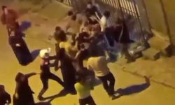 Şişli’de akrabaların meydan kavgası kamerada: Ortalık karıştı polis havaya ateş açtı
