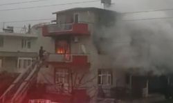 Yaşlı çiftin evinde çıkan yangında 1 kişi hayatını kaybetti, 1 kişi yaralandı