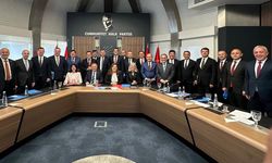 Başkan Mehmet Gürel, İl Belediye Başkanları Toplantısına Katıldı