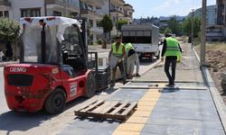 Yalova Belediyesi Kaldırım Ve Yolları Yeniliyor