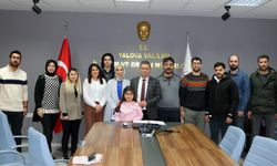 4B Personeli Sözleşmelerini İmzaladı