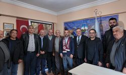 Yalova Ak Parti İl Başkanı Umut Güçlü, Yalova Tokatlılar Derneği'ni Ziyaret Etti