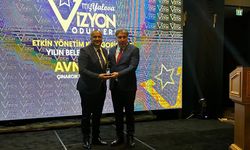 Başkan Kurt’a My Yalova Vizyon Ödülü
