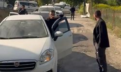 Alt Geçitte Sürücüler Birbirine Yol Vermeyince Trafik Kilitlendi