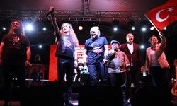 Festival Tadında Kutlama