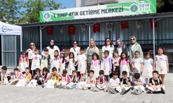 Çiftlikköylü Minikler Elele Boyama Atölyesinde