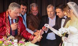 Başkan Gürel’den Nikah Mesaisi