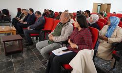 Uluslararası Öğrenciler İkamet İzni İçin Bilgilendirildi