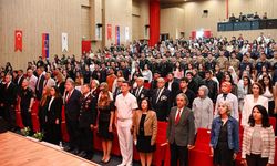 Yalova'da Tiyatro Oyunuyla Aile İçi Şiddete Dikkati Çektiler