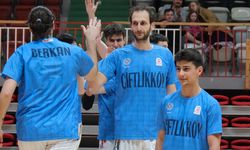 Çiftlikköy Final Grubu İçin Parkeye Çıkıyor