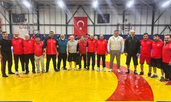 Türkiye İşitme Engelliler Güreş Milli Takımı, Yalova'da Kampa Girdi