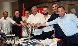 Şampiyon Yeşil Yalova Fk’dan Başkan Gürel’e Anlamlı Ziyaret