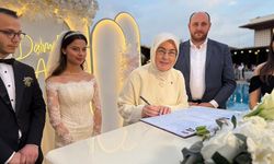 Meliha Akyol’dan Nikah Şahitliği