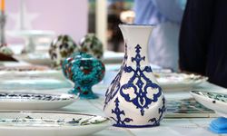 Başkan Yele, Çini Kursiyerlerinin Sergisine Katıldı