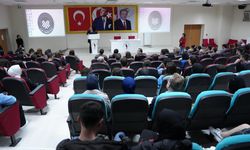 Yalova Üniversitesi’nde 15 Temmuz Paneli: "Zaferin Adı Türkiye"