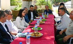 Vali Dr. Hülya Kaya Çukurköy’de Vatandaşlarla Buluştu