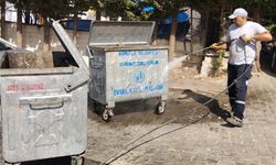 Armutlu’da Konteynerler Hijyenik Hale Getiriliyor