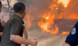 Çanakkale'deki orman yangınında bir itfaiye aracı yandı, itfaiye erleri canını zor kurtardı
