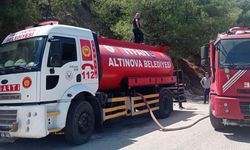 Altınova İtfaiyesi, Çanakkale’deki Yangına Müdahale Etti