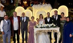 Başkan Gürel, Çiftlerin Mutluluğunu Paylaştı!