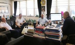 Başkan Avni Kurt, Eğitim ve Şehircilik Üzerine Görüşmelerde Bulundu