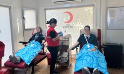 ‘Bağışımızı yaparak umuda ortak olduk’