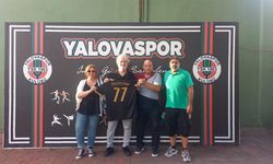 Burhan Şeşen’den Yalovaspor’a Şampiyonluk Marşı Geliyor
