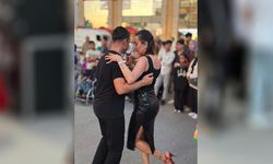 Yalova Meydanında Tango Gösterisi