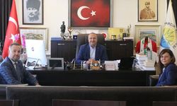 Başkan Avni Kurt, TED Yalova Koleji Yetkililerini Makamında Ağırladı