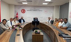 Uzman Hekimlerle Fikir Alışverişinde Bulundular