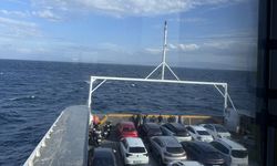 Yenikapı - Yalova Feribot Hattında Yoğunluk: Yolcular Ayakta Durmakta Güçlük Çekti