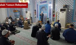 Mevlana Cami’nde Sabah Namazı
