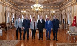 Altınova Heyeti İstanbul Valisi Davut Gül’ü Ziyaret Etti