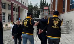 Yalova’da Eşini Sokak Ortasında Öldüren Zanlı Tutuklandı