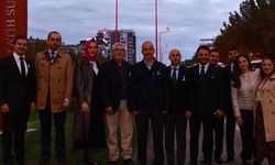Erken Teşhis İçin Sokak Lambaları Pembe Yanıyor
