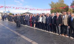 Çınarcık’ta Cumhuriyet Coşkusu Cumhuriyet Meydanı’nda Başladı